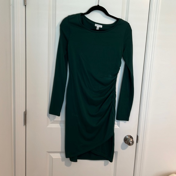 Leith Dresses & Skirts - LEITH green long sleeve bodycon dress size medium